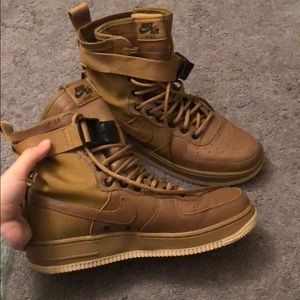 Nike Air Force 1 high top